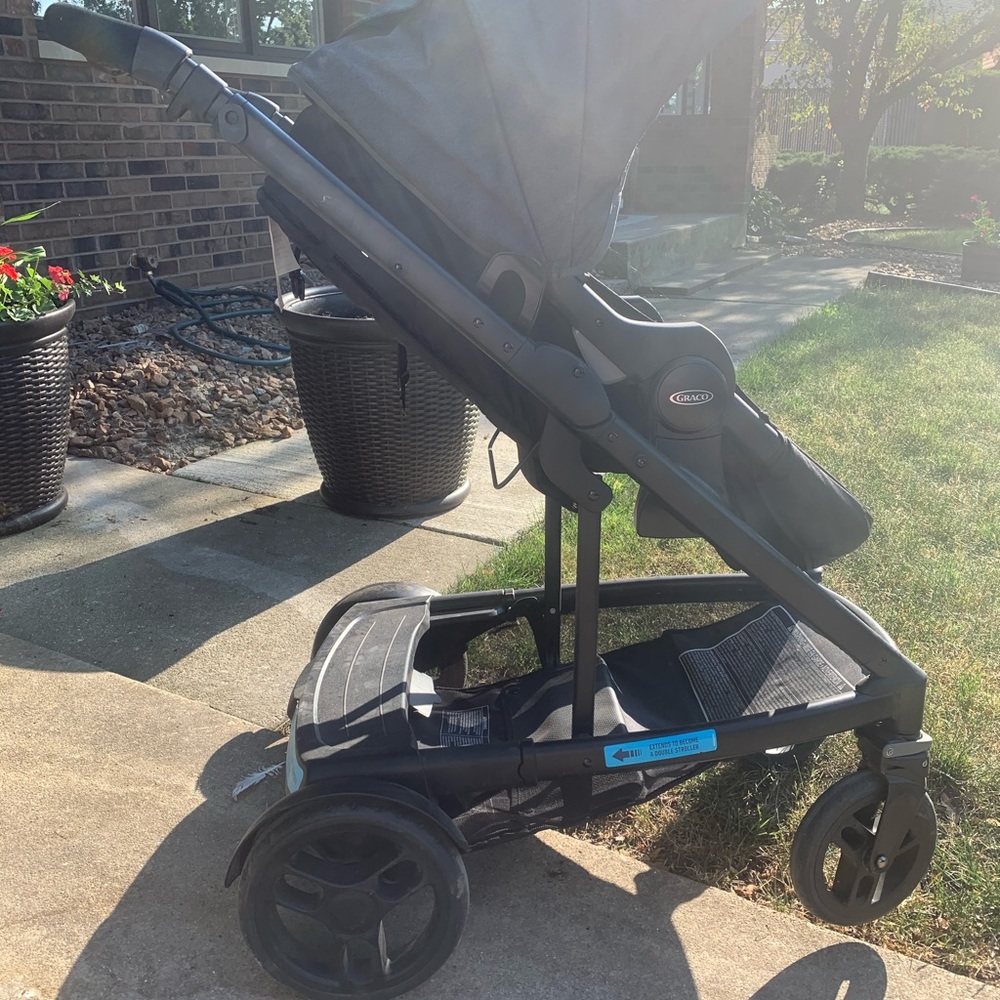 Graco Stroller - Picture 3 of 4